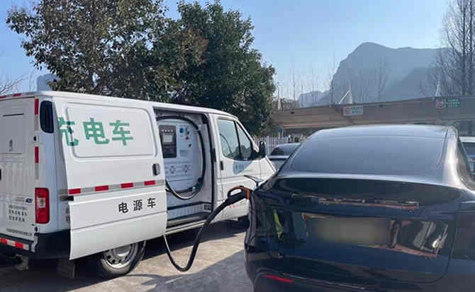太和区汽车搭电
